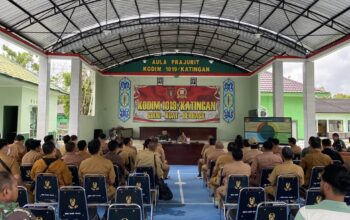 Kepala Desa se-Katingan Ikuti Sosialisasi Koperasi Desa Merah Putih di Kodim 1019