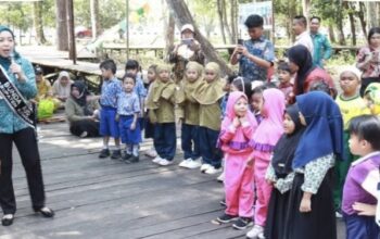 Lomba Mewarnai Warnai Peringatan Hari Anak Nasional Di Kabupaten Katingan